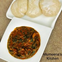 A picture of Ogbono soup with white amala.