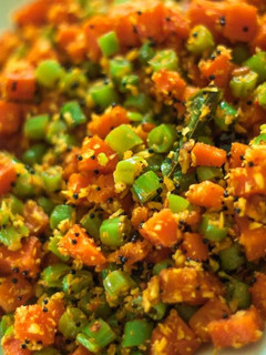 பீன்ஸ் - கேரட் பிரை செய்முறை முக்கிய புகைப்படம்