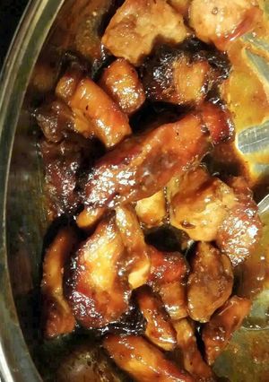 A picture of Marmite Pork (air-fried).