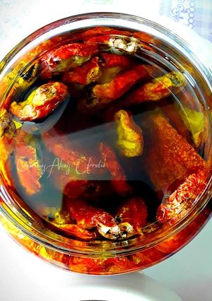 Foto principal de Tomates secos al sol en aceite de oliva virgen extra puro