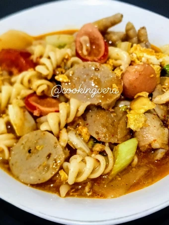 Langkah Gampang Membuat Resep Seblak Kuah Pedasss yang Bisa Manjain Lidah Anti Ribet, Bikin Ngiler