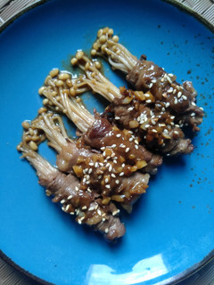 Foto resep 4.Beef enoki roll
