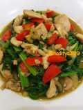 Poeleng Ayam Paprika