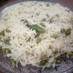 A picture of Matar pulao.