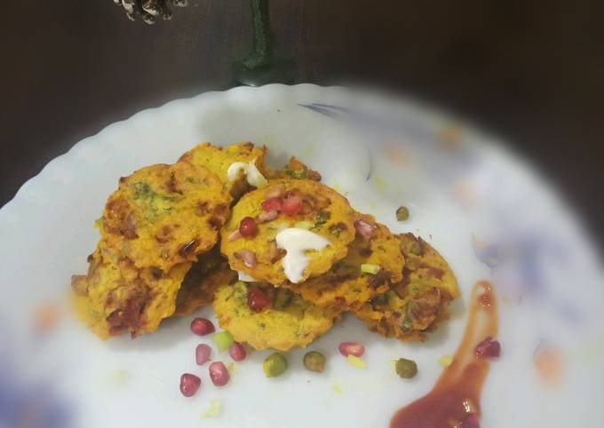 Recipe of Speedy Veggie besan cup cakes