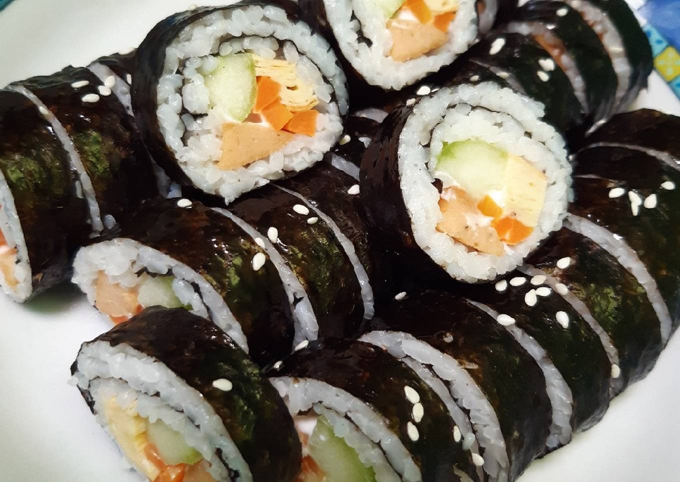 Kimbap (Korean Sushi Rolls)