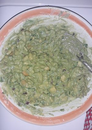 Una foto de Guacamole con cacahuate