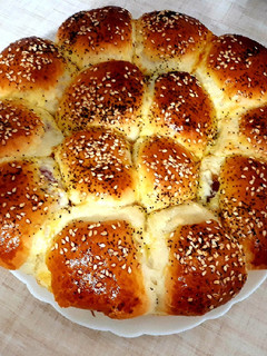 عکسی از دستور نان شیرمال 😋😋