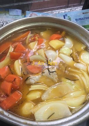 รูปของ ซุปไก่ลูกครึ่ง