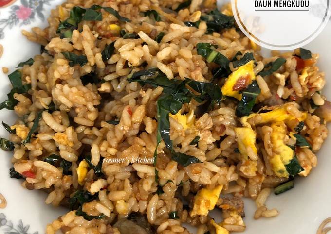 Anti Ribet, Bikin Nasi Goreng Daun Mengkudu Ekonomis Untuk Dijual