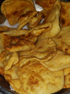 Una foto de Tortas fritas y pasteles
