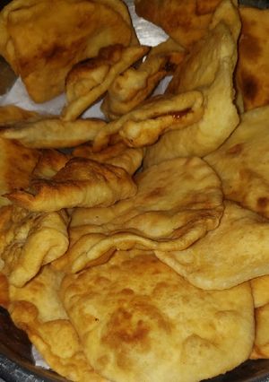 Una foto de Tortas fritas y pasteles
