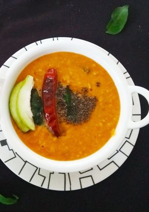 A picture of Raw Mango Dal/Mamidikaya Pappu.