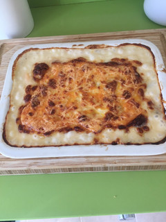 Una foto de Pollo con champiñones gratinado