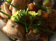 Una foto de pollo con almendras chino