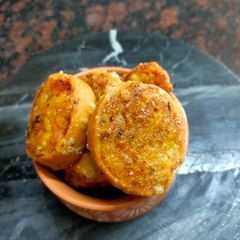 A picture of Pin Wheel Samosa (Leftover Potatoes).