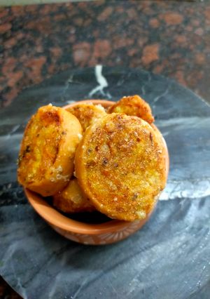 A picture of Pin Wheel Samosa (Leftover Potatoes).