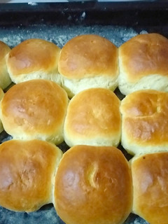 A picture of Butter soft buns.