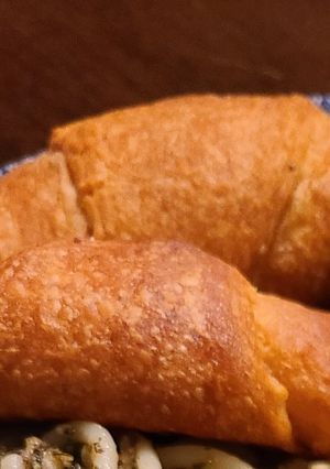 A picture of Mojo's Catnipbuttered Cresents.