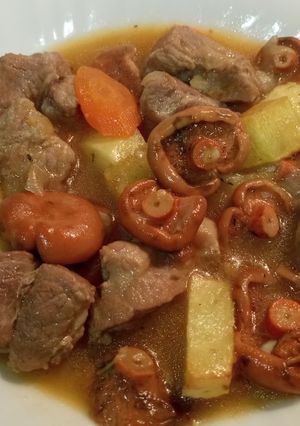Foto principal de Guisadillo de carne con Níscalos en olla express