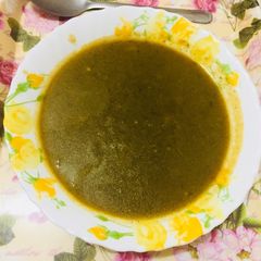 A picture of Palak soup.