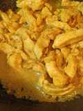 Straccetti di pollo alla curcuma e soia