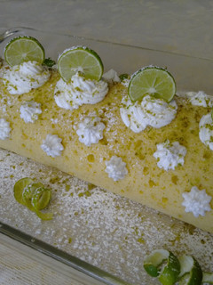 Una foto de Jelly roll de crema de limón