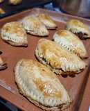 Empanaditas de chiverre, piña, o dulce de leche con masa 3 2 1