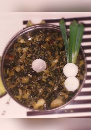 A picture of Spring onion stir fry.