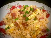 Hình ảnh của cơm chiên trứng lạp xưởng