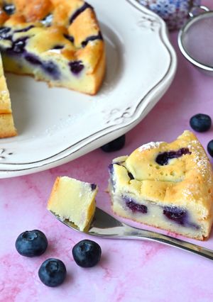 Foto di Torta ricotta e yogurt con mirtilli