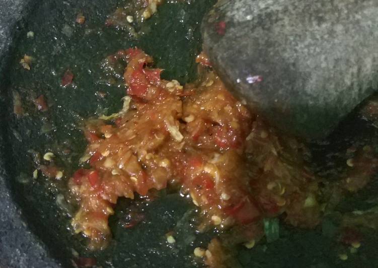 Sambel bawang geprek