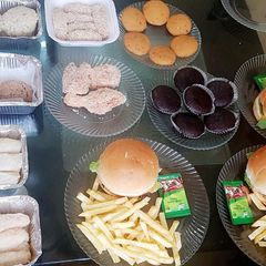 A picture of Chicken burger.