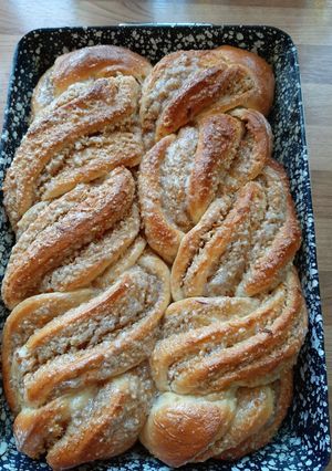 Nyitott diós narancsos kalács recept fotója