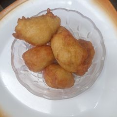 A picture of Semovita puff puff.