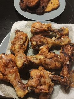 Una foto de Pollo al ajillo