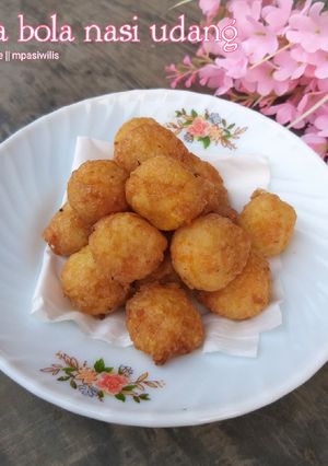 Foto resep Mpasi 10M+ Bola bola nasi udang