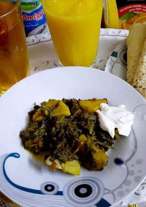 A picture of Palak,methi,soya,aloo.