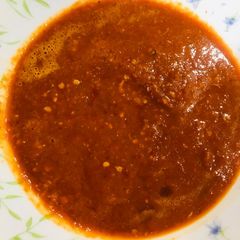 Lehsan ki chutney A picture of Lehsan ki chutney.