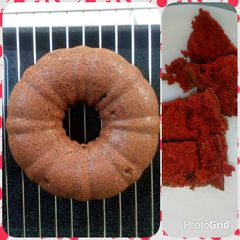 A picture of Red velvet bundt fruit cake.