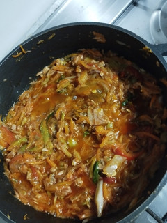 Una foto de Antipasto con atún en aceite