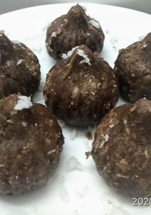 சத்து மாவு கொழுக்கட்டை(Saththu maavu Kolukattai recipe in tamil) செய்முறை முக்கிய புகைப்படம்