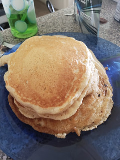 A picture of Vanilla cinnamon buttermilk pancakes.