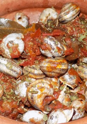 Una foto de Caracoles con salsa