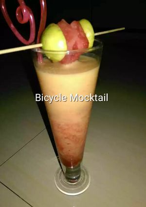 A picture of Bicycle Mocktail.