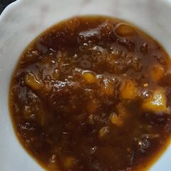 A picture of Sweet Mango chutney.