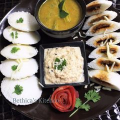 A picture of Stuffed Cheese Idli.