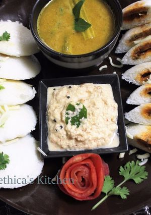 A picture of Stuffed Cheese Idli.