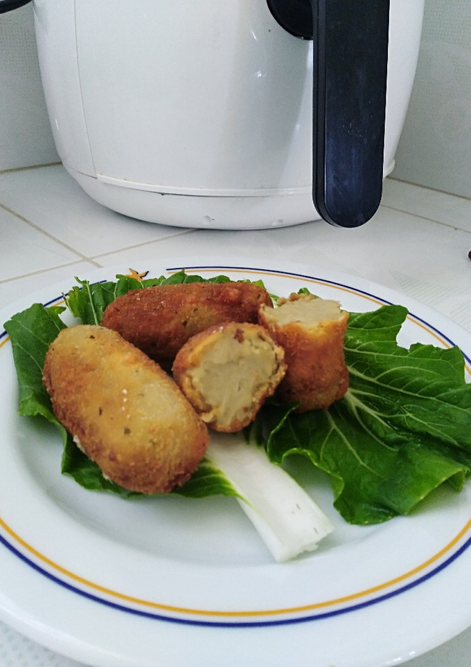 Una foto de Croquetas de pollo y acelga. Muy fáciles y rápidas de hacer
