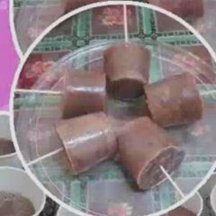 A picture of Cocoa Powder Popsicles.